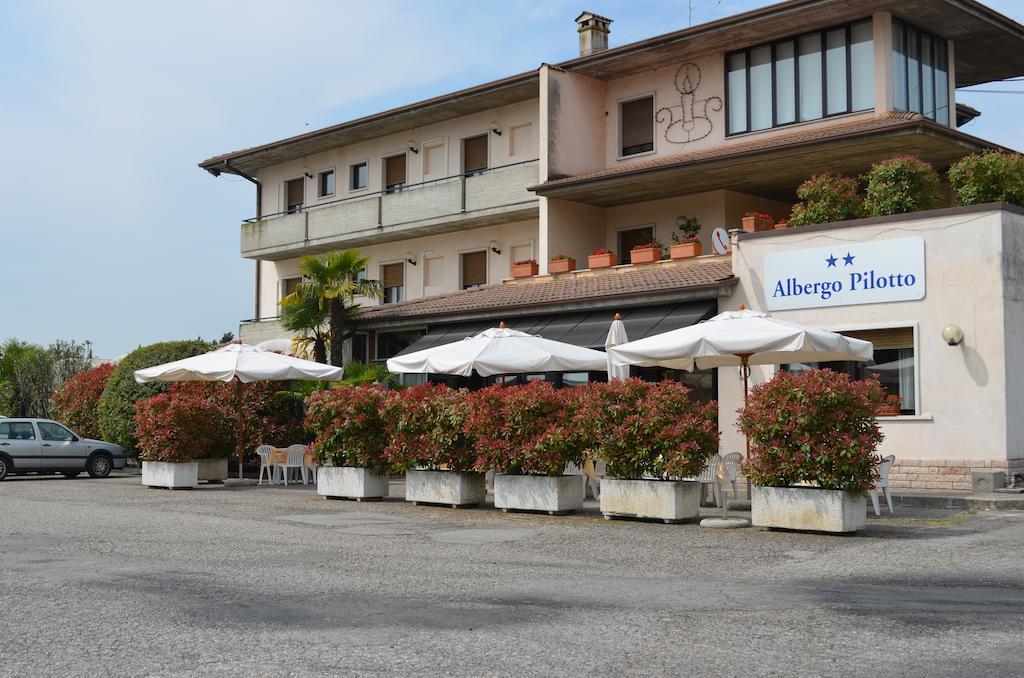 Hotel Pilotto Peschiera del Garda Buitenkant foto